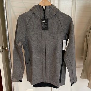 Nike men’s gray zip up hoodie size S NWT